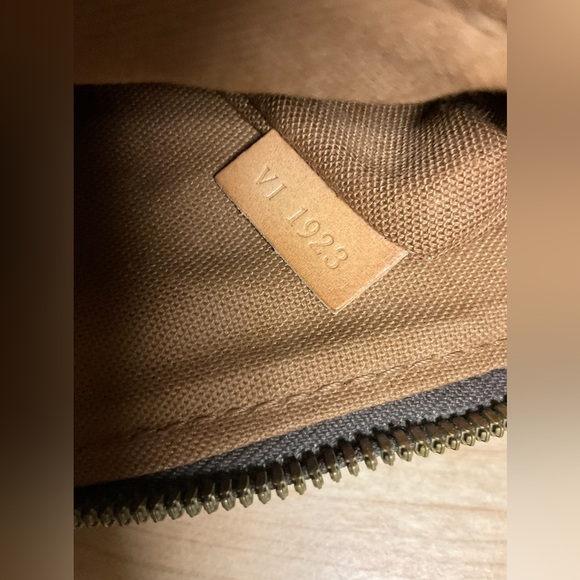 Louis Vuitton ALMA PM LAST 1 ✅ AUTHENTIC - Picture 7 of 12